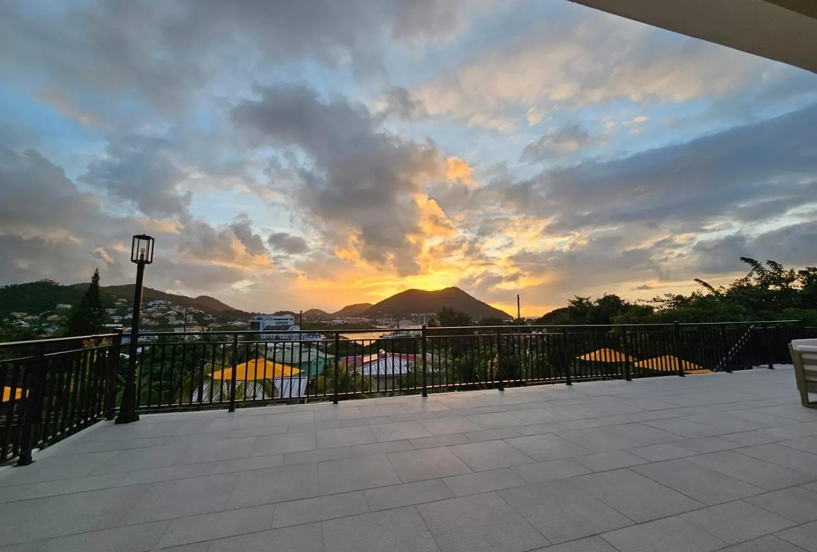 Oasis With Pool Hot Tub & Sauna Rodney Bay